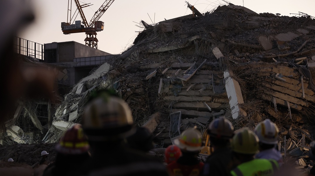 Στιγμιότυπο από τις έρευνες στη Μιανμάρ