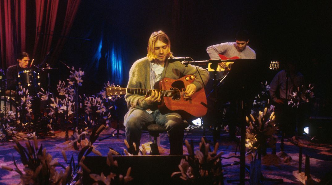 Κερτ Κομπέιν: Η ακριβότερη κιθάρα στον κόσμο, από το MTV Unplugged των Nirvana, θα εκτεθεί στο Λονδίνο - Είχε πωληθεί σε δημοπρασία έναντι 6 εκατ. δολαρίων