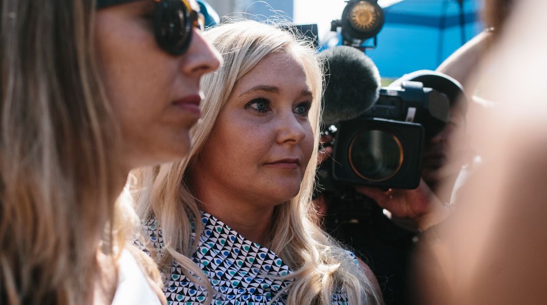 Βιρτζίνια Τζουφρέ: «Μου απομένουν τέσσερις μέρες ζωής», δηλώνει η γυναίκα που κατηγόρησε τον πρίγκιπα Άντριου και τον Τζέφρι Έπσταϊν για κακοποίηση 