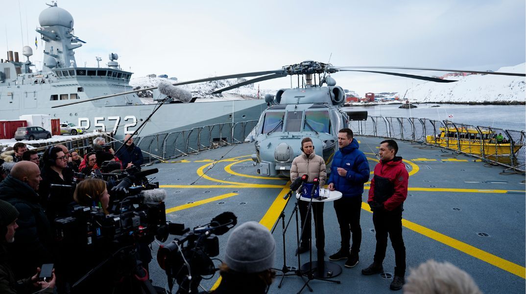 Δανία και Γροιλανδία δείχνουν ενιαίο μέτωπο απέναντι στις απειλές «προσάρτησης» των ΗΠΑ - Επίσημη επίσκεψη της Μέττε Φρεντέρικσεν στο αρκτικό νησί