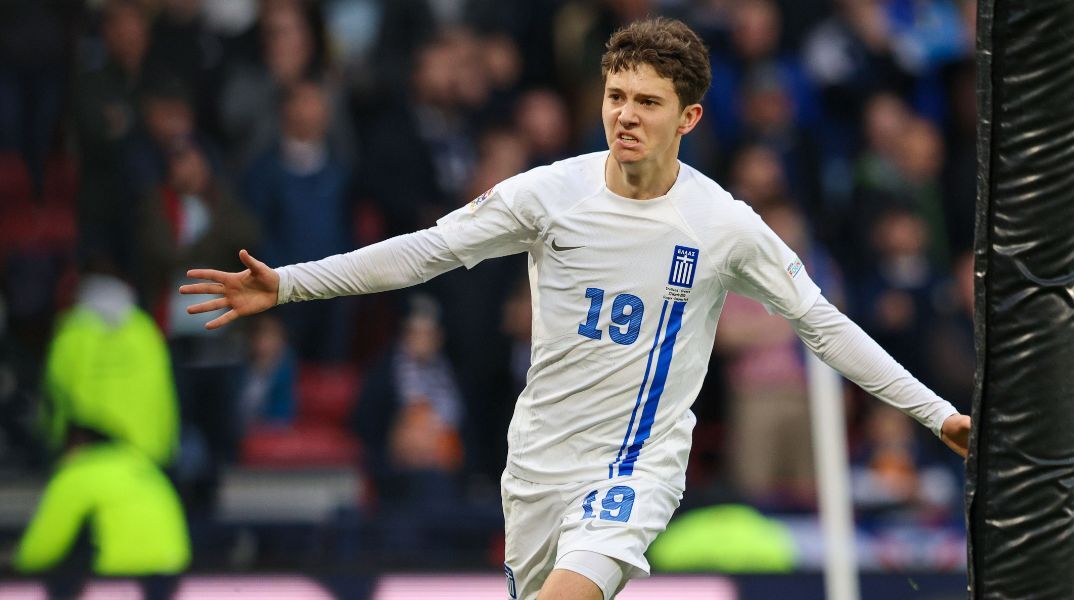 Κωνσταντίνος Καρέτσας: Το «θαύμα» που σπάει τα ρεκόρ του Γιαμάλ και ονειρεύεται Μπαρτσελόνα ή Ρεάλ - Αφιέρωμα της Marca στον 17χρονο Έλληνα ποδοσφαιριστή