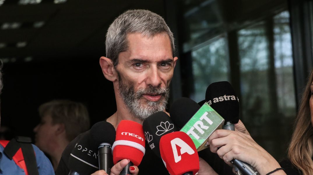 Κώστας Λακαφώσης: Δεν μίλησα ποτέ για παράνομο φορτίο στην εμπορική αμαξοστοιχία στα Τέμπη, δηλώνει - Ο Νίκος Πλακιάς ζήτησε παρέμβαση της δικαιοσύνης