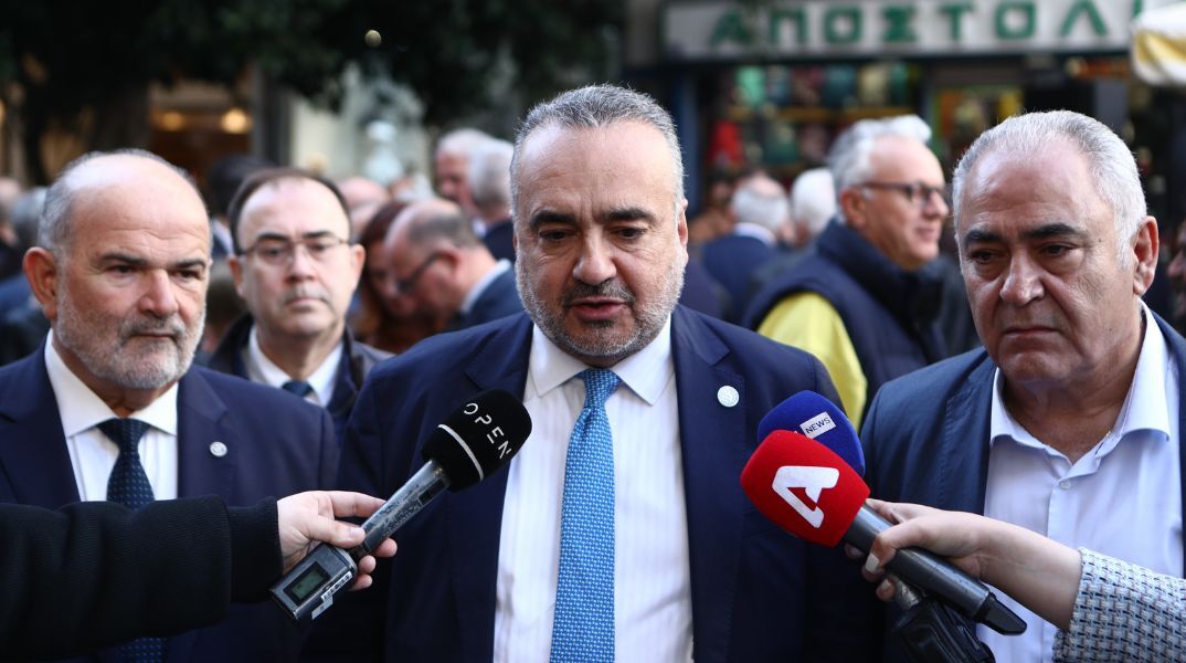 Δημήτρης Βερβεσός: «Δεν έχω μιλήσει ποτέ για παράνομο φορτίο» - Για επίθεση στους δικηγόρους κάνει λόγο ο πρόεδρος του ΔΣΑ