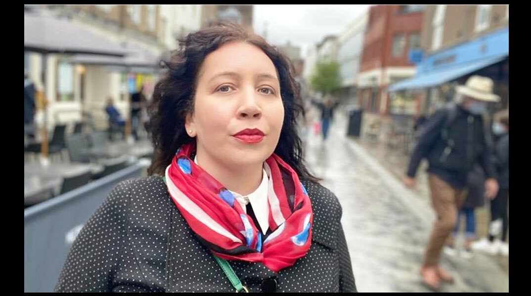 Η δικηγόρος Ράντα Στίρλινγκ 