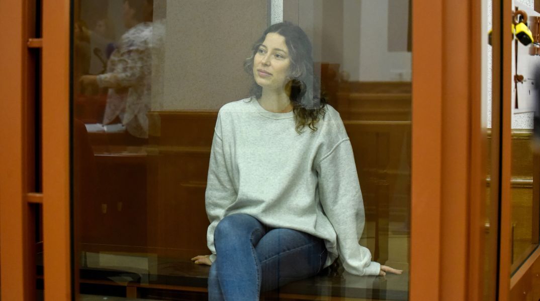 Η 33χρονη ερασιτέχνις μπαλαρίνα Κσένια Καρελίνα αφέθηκε ελεύθερη σε ανταλλαγή κρατουμένων ΗΠΑ-Ρωσίας, μετά από καταδίκη για δωρεά στην Ουκρανία.