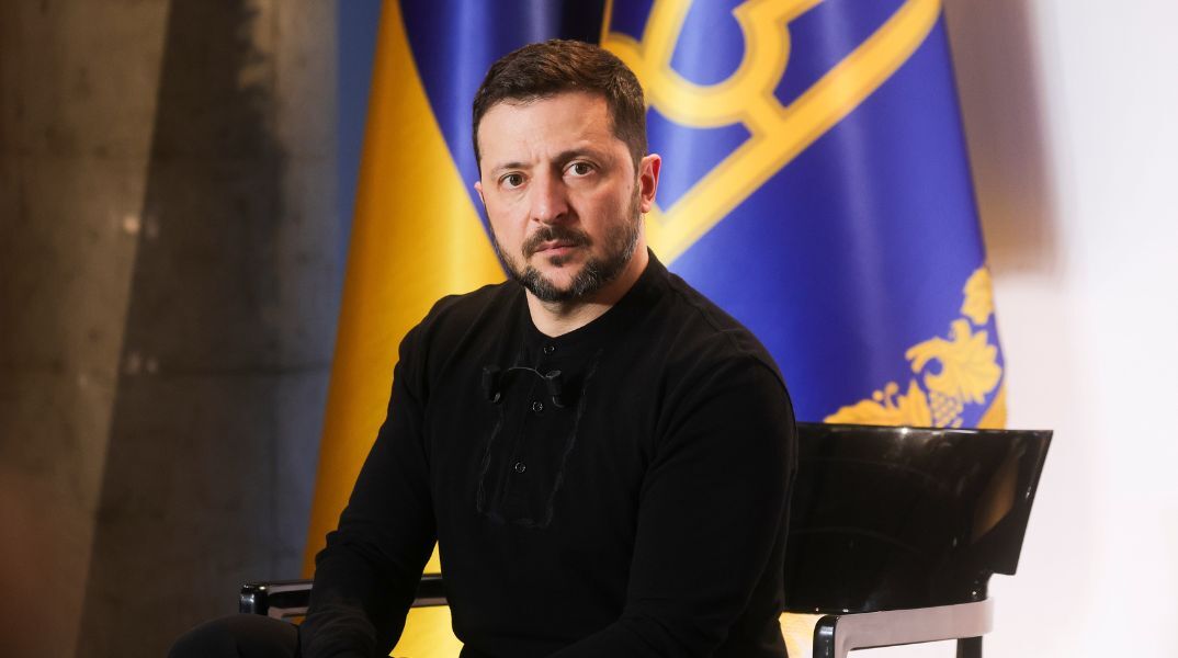Ουκρανία: Ο Βολοντίμιρ Ζελένσκι κατηγορεί τον Τζέι Ντι Βανς για δικαιολόγηση της ρωσικής εισβολής και προειδοποιεί για προπαγάνδα της Μόσχας στις ΗΠΑ. 