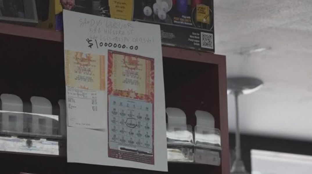 Καλιφόρνια: Άστεγος άνδρας κέρδισε 1 εκατομμύριο δολάρια από ξυστό λαχείο - Οι πιθανότητες νίκης ήταν μόλις 1 στις 2.047.423 - Χαρακτήρισε το ποσό «αλλαγή ζωής»