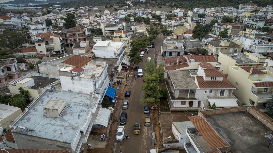 Πλημμύρες στη Μάνδρα