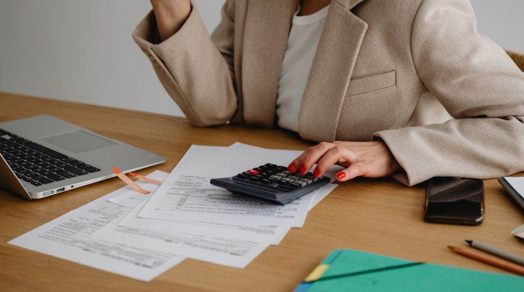 Ρεκόρ στην υποβολή φορολογικών δηλώσεων - Έχουν κατατεθεί ήδη πάνω από τρία εκατομμύρια