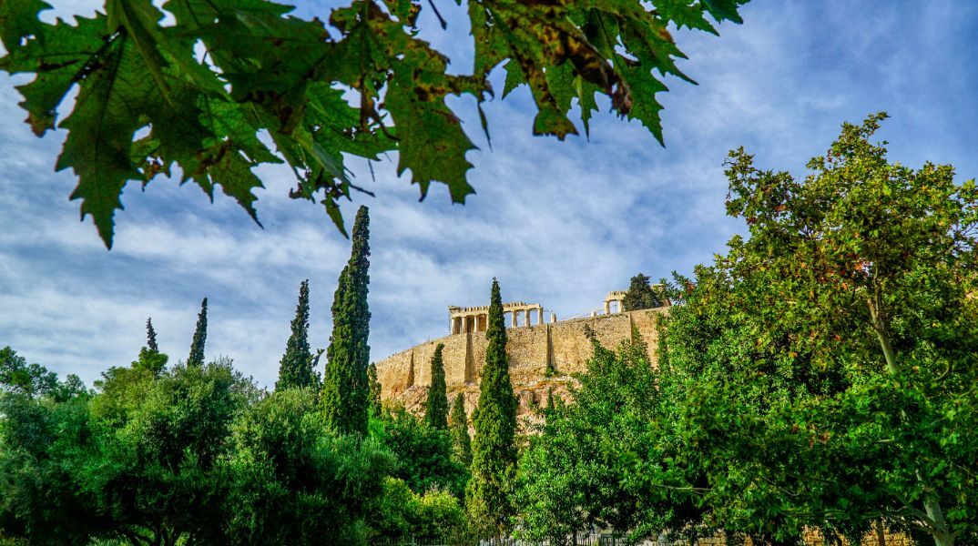 Καιρός: Στους 28 βαθμούς ο υδράργυρος σήμερα - Σε αυτές τις περιοχές θα βρέξει