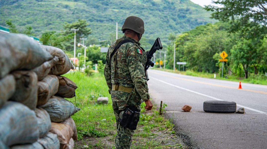 Μεξικό: Συνελήφθη ο δήμαρχος του Τεουτσιτλάν για φερόμενη συνεργασία με καρτέλ στο Χαλίσκο - Στο επίκεντρο έρευνας για στρατόπεδο εκπαίδευσης του CJNG.