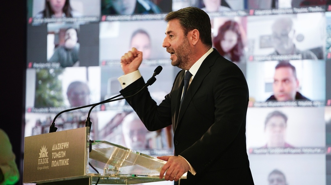 Ο πρόεδρος του ΠΑΣΟΚ, Νίκος Ανδρουλάκης