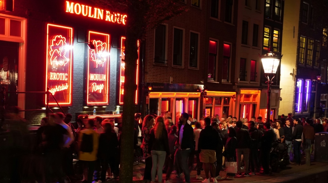 Η συνοικία De Wallen στο Άμστερνταμ