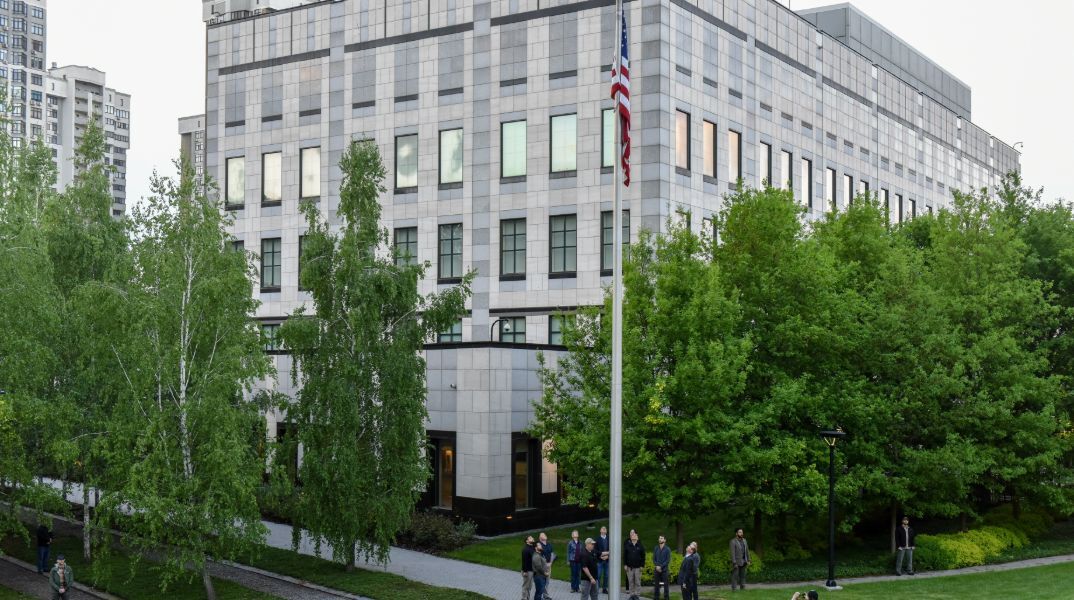 Ουκρανία: Κόκκινος συναγερμός από την πρεσβεία των ΗΠΑ για «σοβαρή» αεροπορική επίθεση