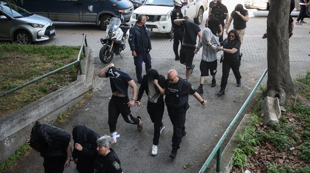 Οι συλληφθέντες της ακροδεξιάς οργάνωσης