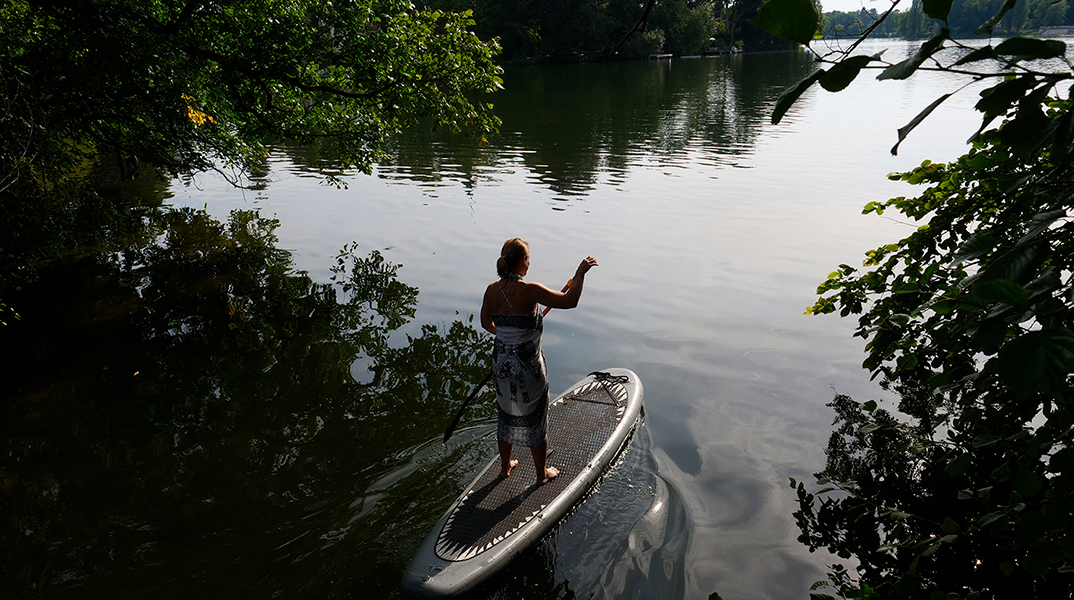 Τερψιχόρη Κουζούνη, Lakeside euphoria moments (λεπτομέρεια)