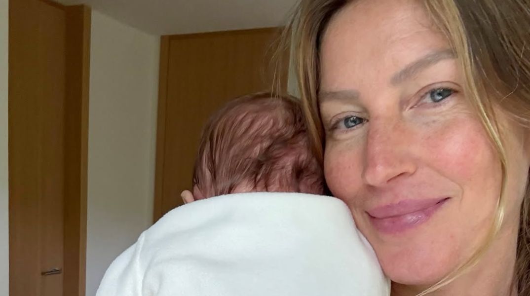 Ζιζέλ Μπούντχεν: Ποζάρει για πρώτη φορά με τον νεογέννητο γιο της - Τα τρυφερά στιγμιότυπα