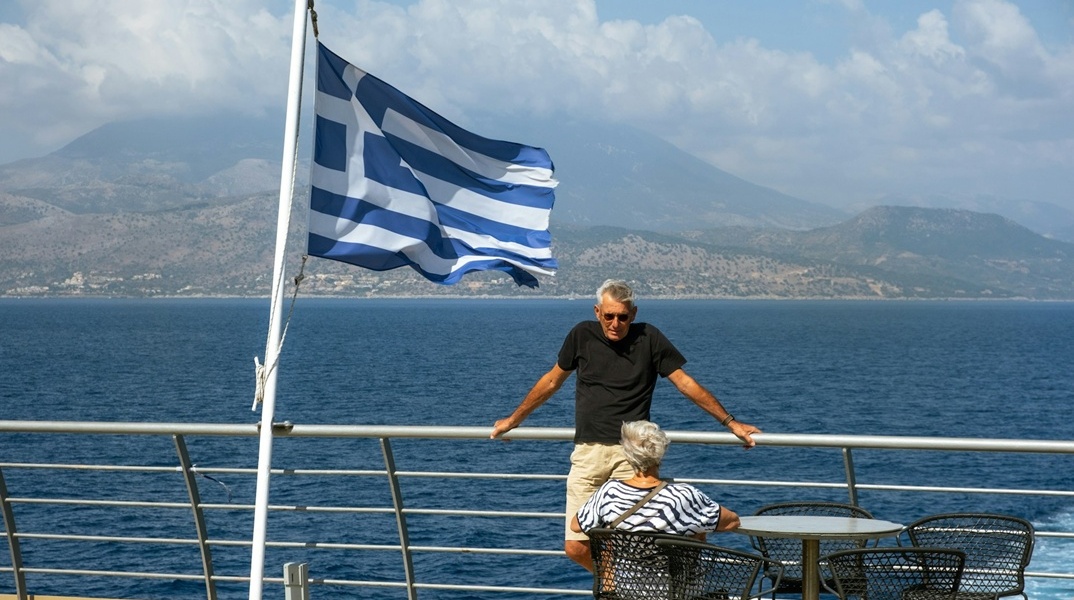 Πολίτες σε πλοίο