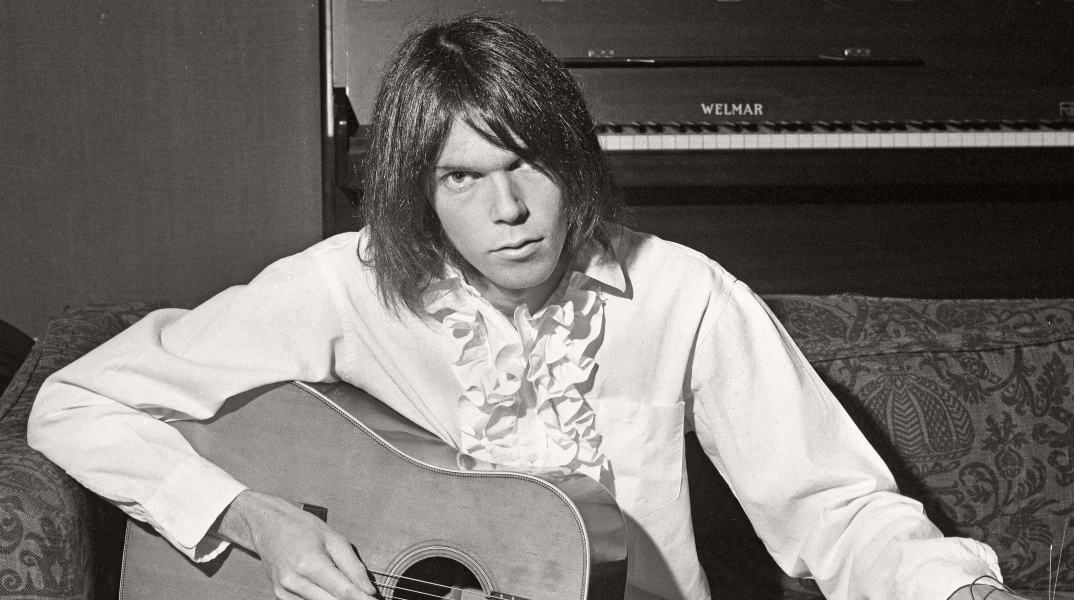 Neil Young - Everybody Knows This Is Nowhere: 56 χρόνια από την κυκλοφορία του δίσκου