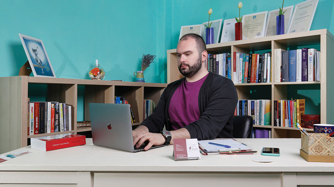 Διαδίκτυο και εθισμός: Πότε πρέπει να δεις ειδικό;