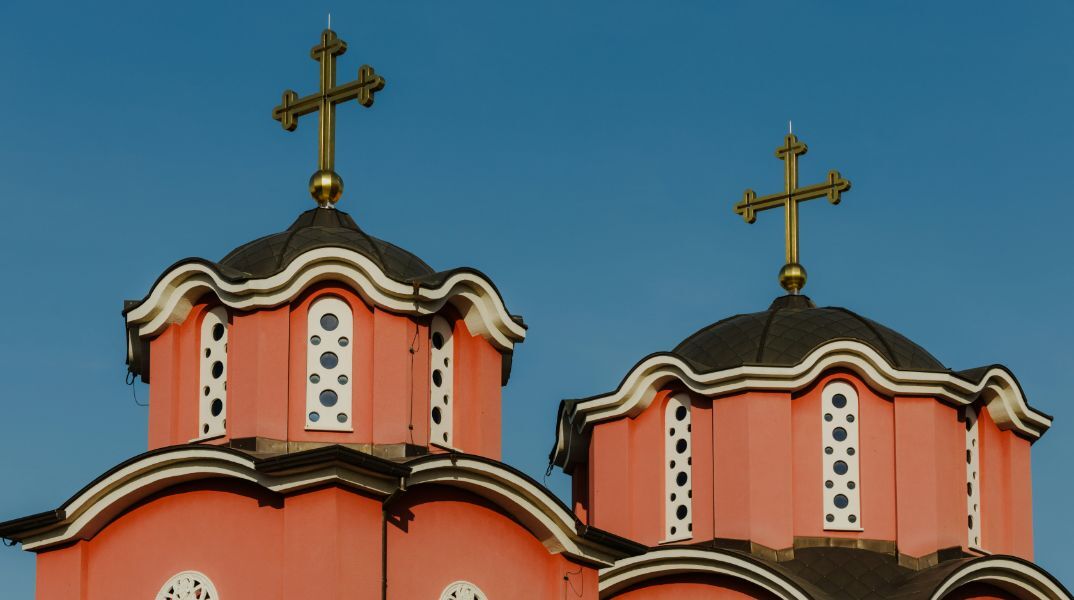  Συμμορία έκλεβε εκκλησίες και θησαύριζε - Σχεδόν 200.000 ευρώ η λεία τους 