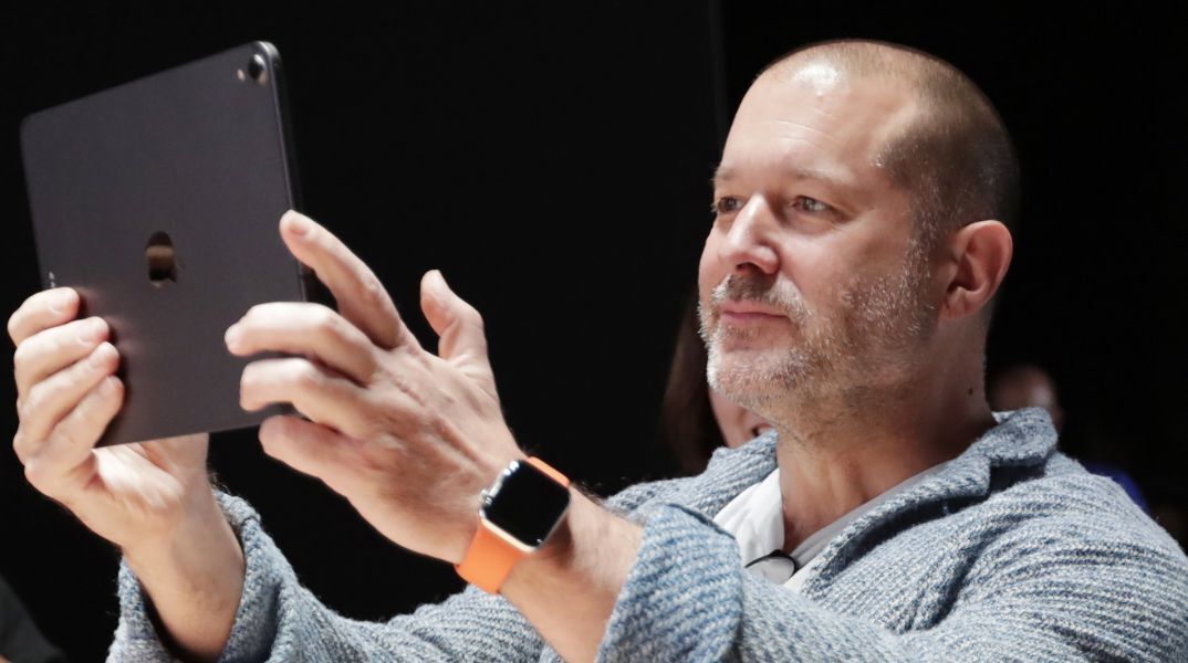 OpenAI: Εξαγόρασε την io του Τζόνι Άιβ για $6,4 δισ., ενισχύοντας τα σχέδιά της για είσοδο στο hardware - Σχεδίασε προϊόντα όπως το iMac, το iPod και το iPhone 