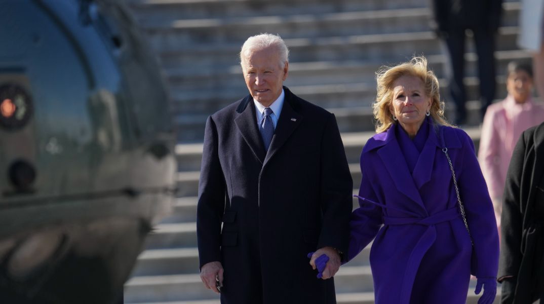 H πρώτη εμφάνιση Μπάιντεν μετά την ανακοίνωση ότι πάσχει από καρκίνο