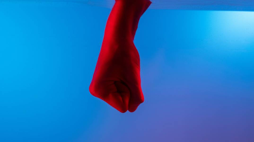 Όταν η βία αλλάζει τον κόσμο για να τον κάνει πιο βίαιο