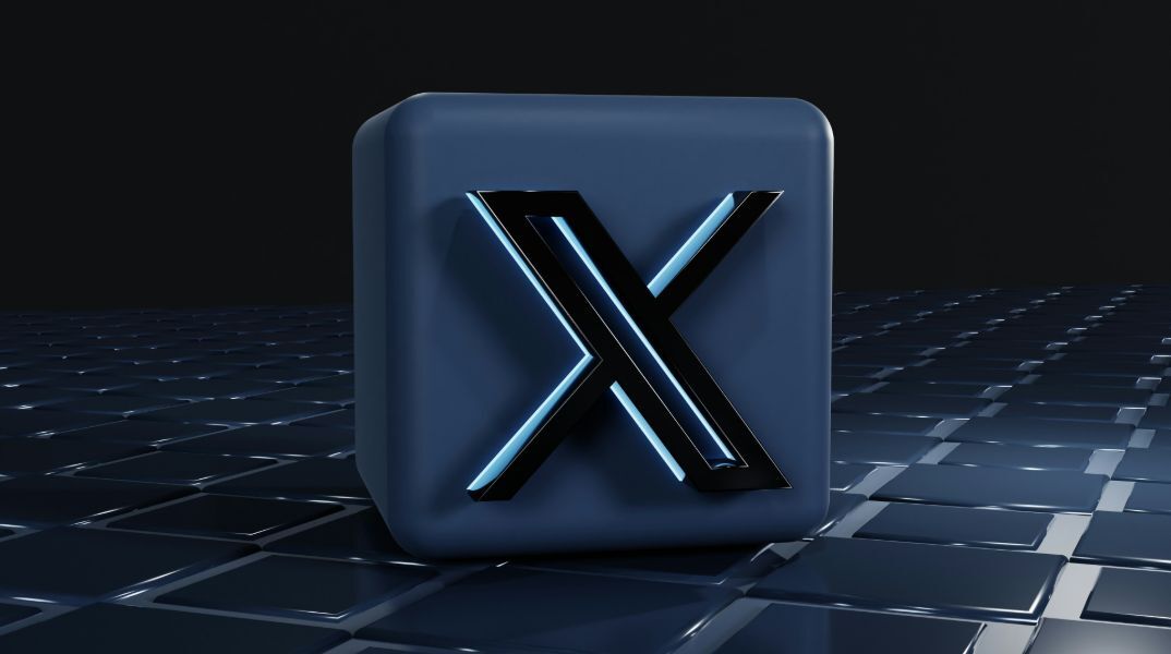 Έπεσε το Χ - Αναφορές για προβλήματα σε χιλιάδες χρήστες στην Ελλάδα