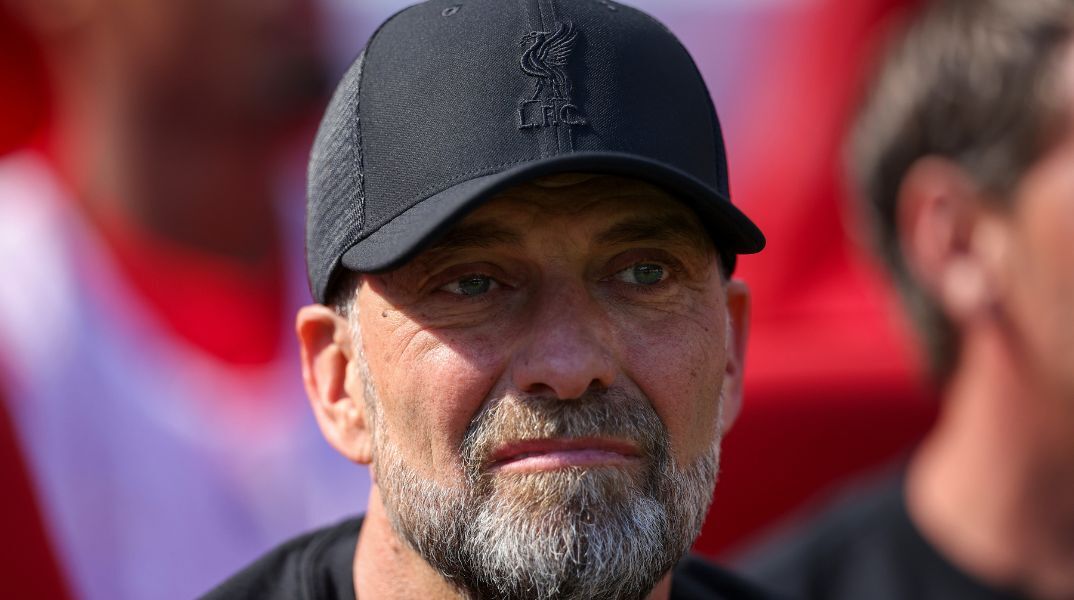 Ο Γιούργκεν Κλοπ σοκαρισμένος και συντετριμμένος μετά το τραγικό περιστατικό στο Λίβερπουλ