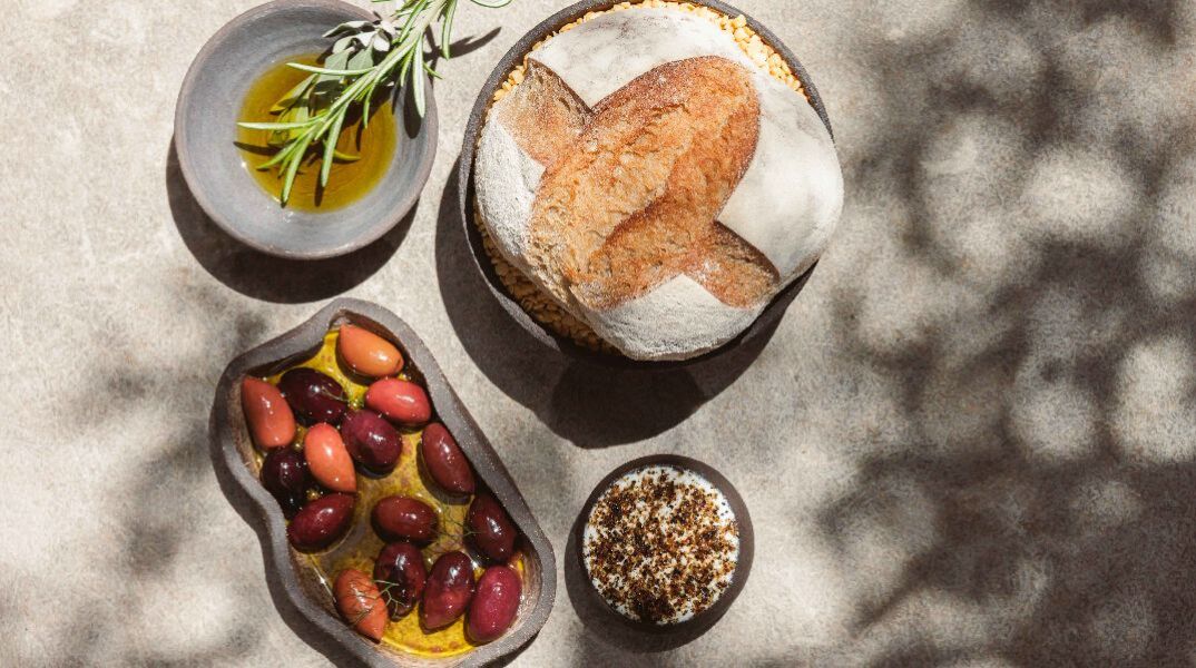 Μεσσηνιακό Καλωσόρισμα στο εστιατόριο Parelia του W Costa Navarino