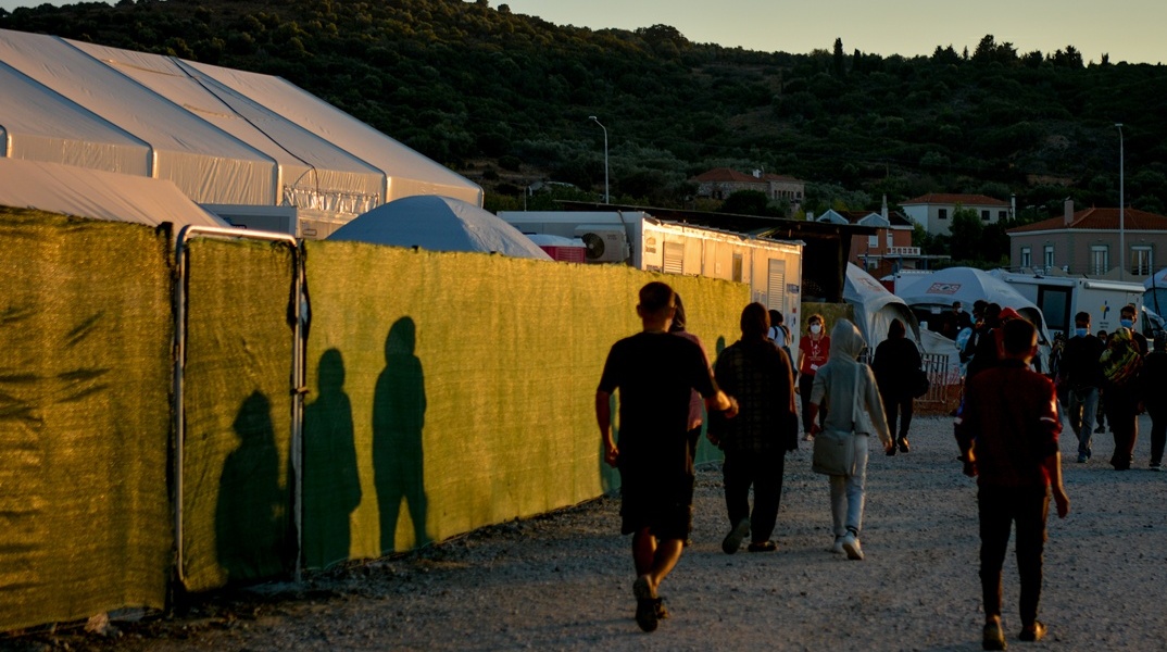 Μετανάστες στο Καρά Τεπέ