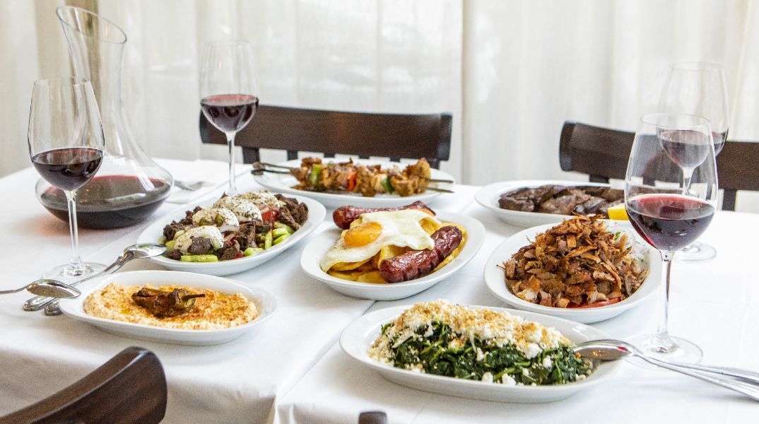 Δώδεκα Πιάτα