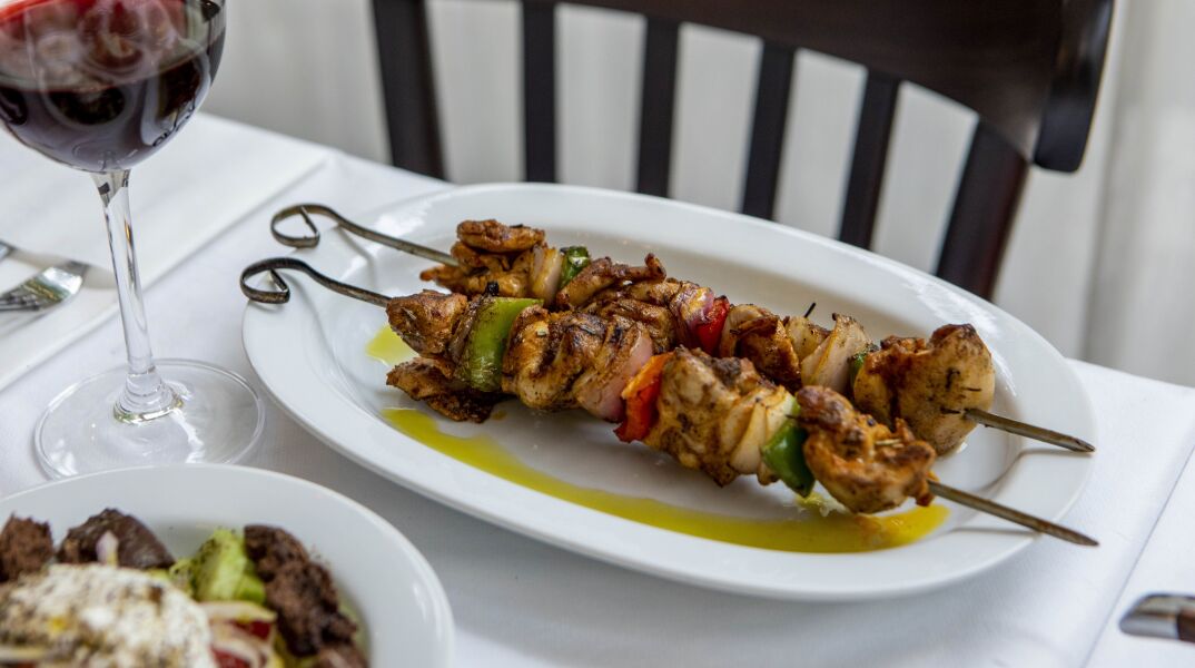 Δώδεκα Πιάτα