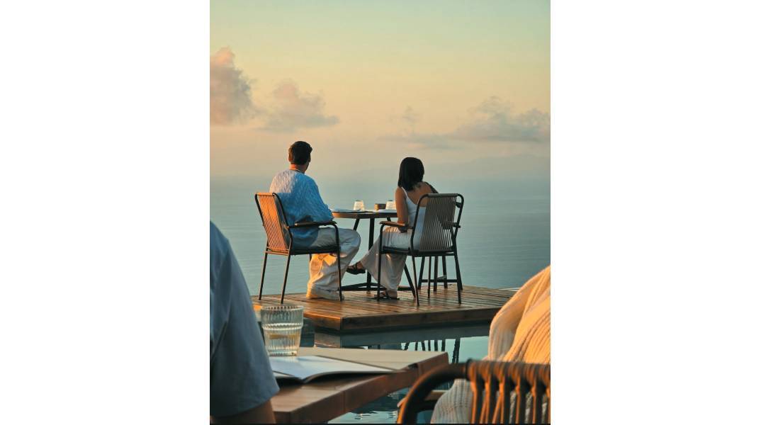 Amente: Το απόλυτο καταφύγιο γευσιγνωσίας με θέα το επιβλητικό Ιόνιο