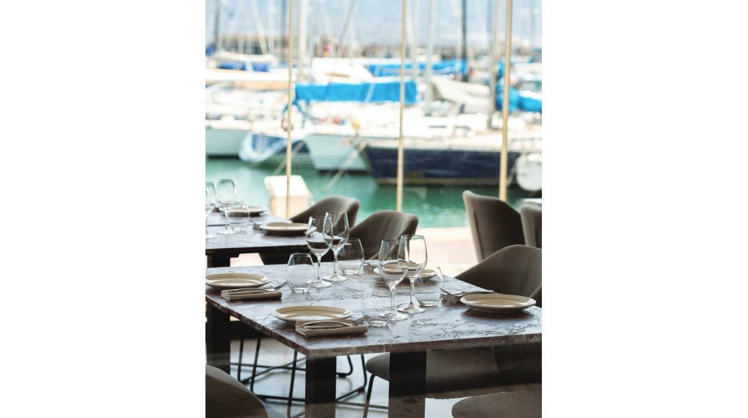 Twenty Five: Tο καινούργιο hot εστιατόριο στο Μικρολίμανο