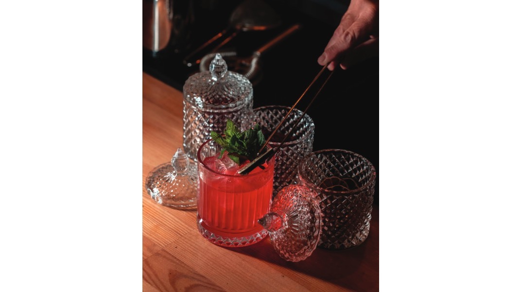 Ziya Wine Bar: Για αυθεντικό sushi, εκλεκτή ποικιλία κρασιών και μοναδική ατμόσφαιρα