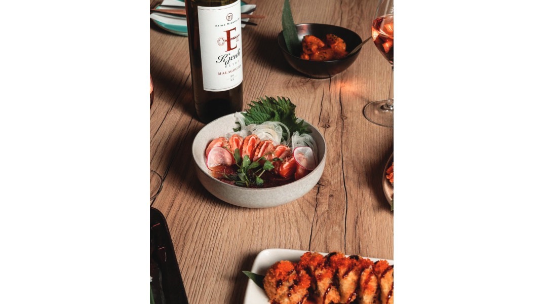 Ziya Wine Bar: Για αυθεντικό sushi, εκλεκτή ποικιλία κρασιών και μοναδική ατμόσφαιρα