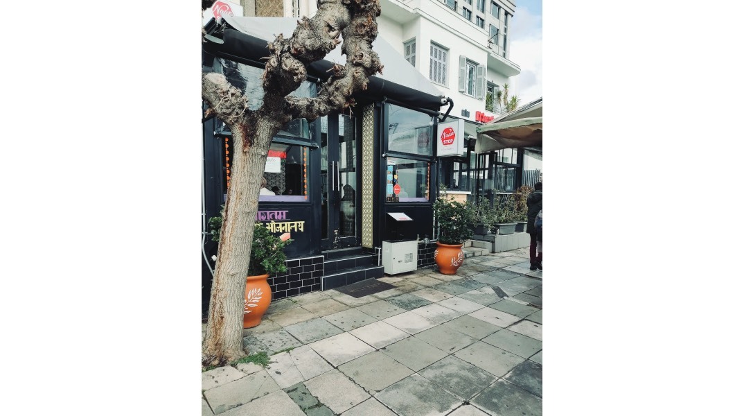 Naan Stop: Ινδική απόλαυση δίχως τέλος  