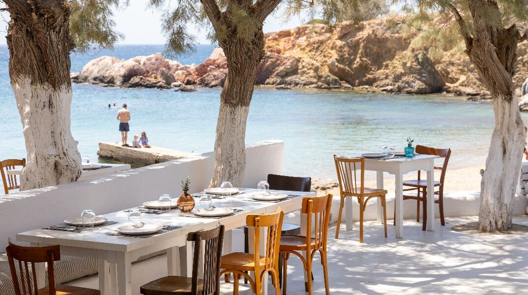 Cookoovaya Αντίπαρος