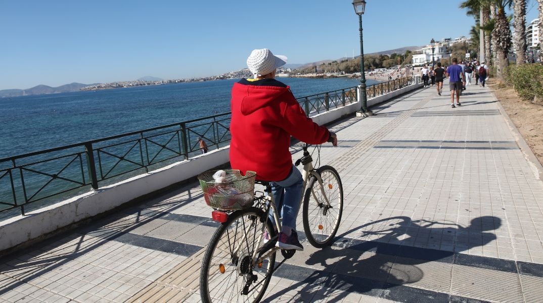 Ποδήλατο στην Παραλία του Φλοίσβου