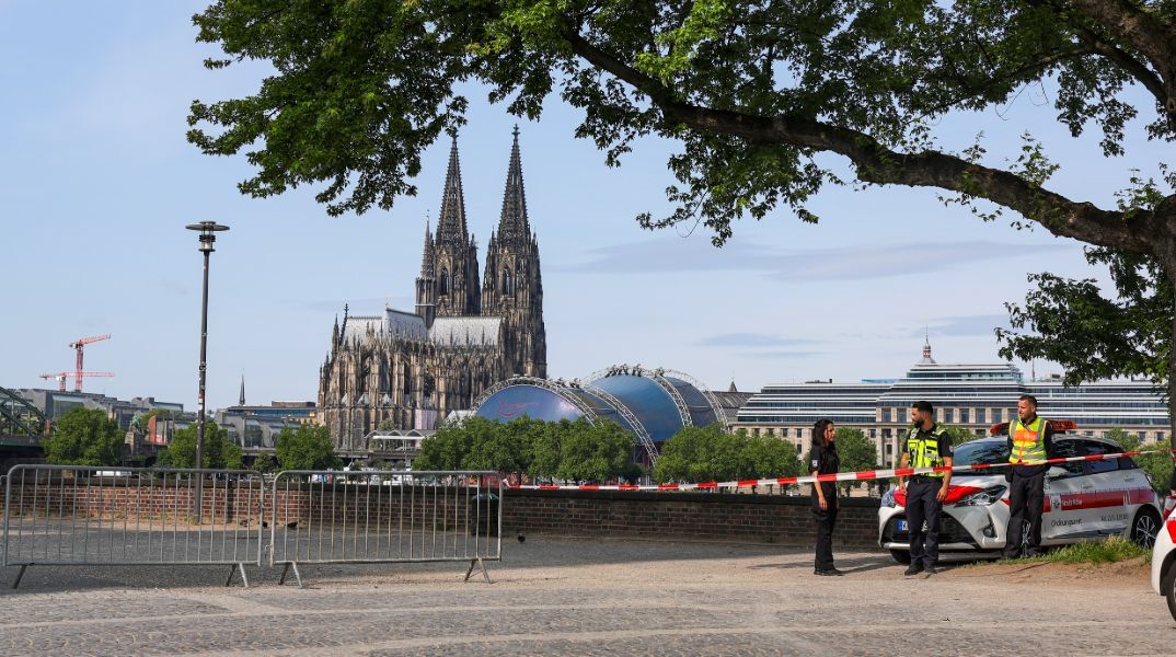 Γερμανία: 20.000 άνθρωποι απομακρύνθηκαν από το κέντρο της Κολωνίας - Βρέθηκαν βόμβες του Β’ Παγκοσμίου Πολέμου