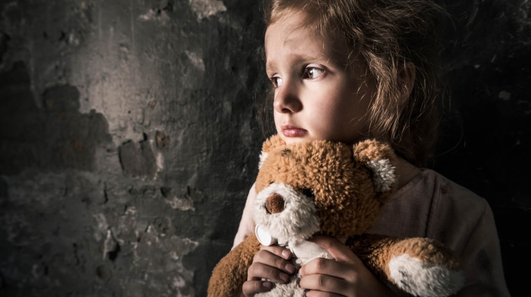 Τα φτωχότερα παιδιά έχουν περισσότερες πιθανότητες να γεράσουν βιολογικά ταχύτερα από τα ευκατάστατα, σύμφωνα με μελέτη - Οικονομική ανισότητα και υγεία