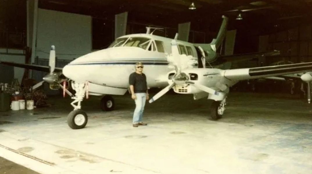 Ο πιλότος του καρτέλ του Πάμπλο Εσκομπάρ μιλά μετά από 13 χρόνια φυλάκισης - Η ζωή του ως μεταφορέας ναρκωτικών με μηνιαία έσοδα 20 εκατ. δολάρια.