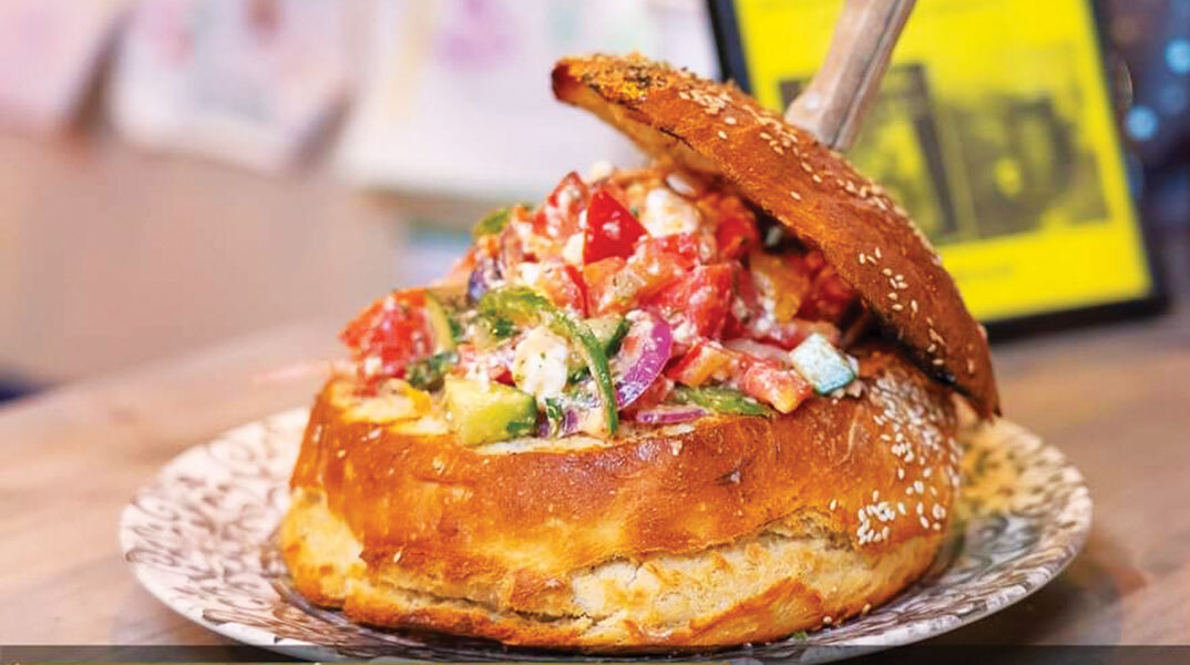 Ο Μίμης και η Άννα