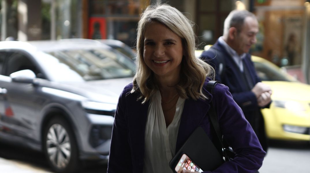 Μιλένα Αποστολάκη: «Καλπάζουσα κερδοφορία των τραπεζών χωρίς αντίκρισμα στην καθημερινότητα πολιτών και επιχειρήσεων» - Επίκαιρη ερώτηση στον Κυριάκο Πιερρακάκη