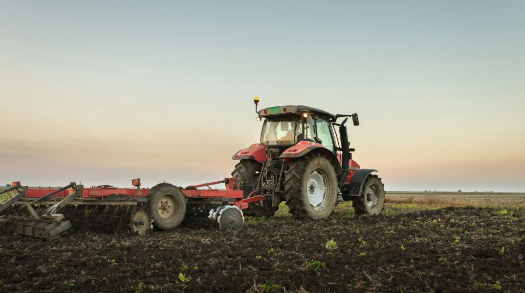 Σκάνδαλο ΟΠΕΚΕΠΕ: Δικογραφία στη Βουλή για δύο πρώην υπουργούς από την Ευρωπαϊκή Εισαγγελία - Ποιους αφορά
