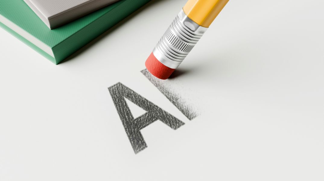 Φυσιοθεραπεία ή φυσικοθεραπεία: Η ανάρτηση Μπαμπινιώτη για τη λέξη που μπερδεύει πολλούς