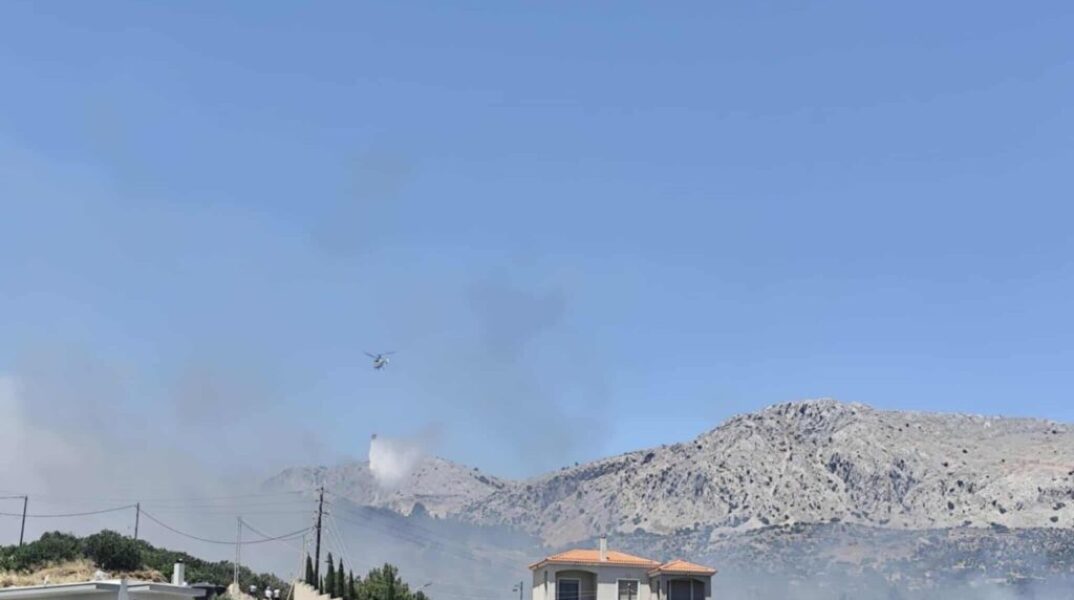 Φωτιά στη Χίο: Εκκενώνεται και η περιοχή του Αγίου Μακαρίου Βροντάδου