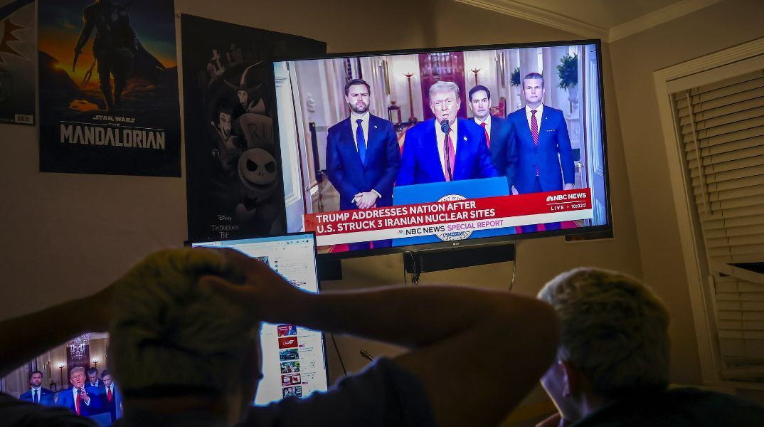 Ο Ντόναλντ Τραμπ υπερασπίζεται την «εξολόθρευση» ιρανικών πυρηνικών εγκαταστάσεων από τις ΗΠΑ - Κάνει λόγο για αλλαγή καθεστώτος - Φόβοι για κλιμάκωση 